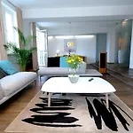 Vilnius Apartments&Suites - Gedimino avenue *