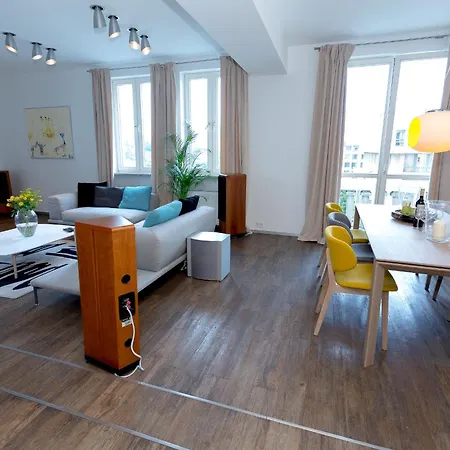 & - Gedimino Avenue * Vilnius