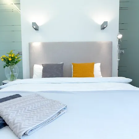 Vilnius Apartments & Suites - Gedimino Avenue Apartment *