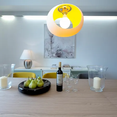 Vilnius Apartments & Suites - Gedimino Avenue