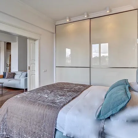 & - Gedimino Avenue * Vilnius